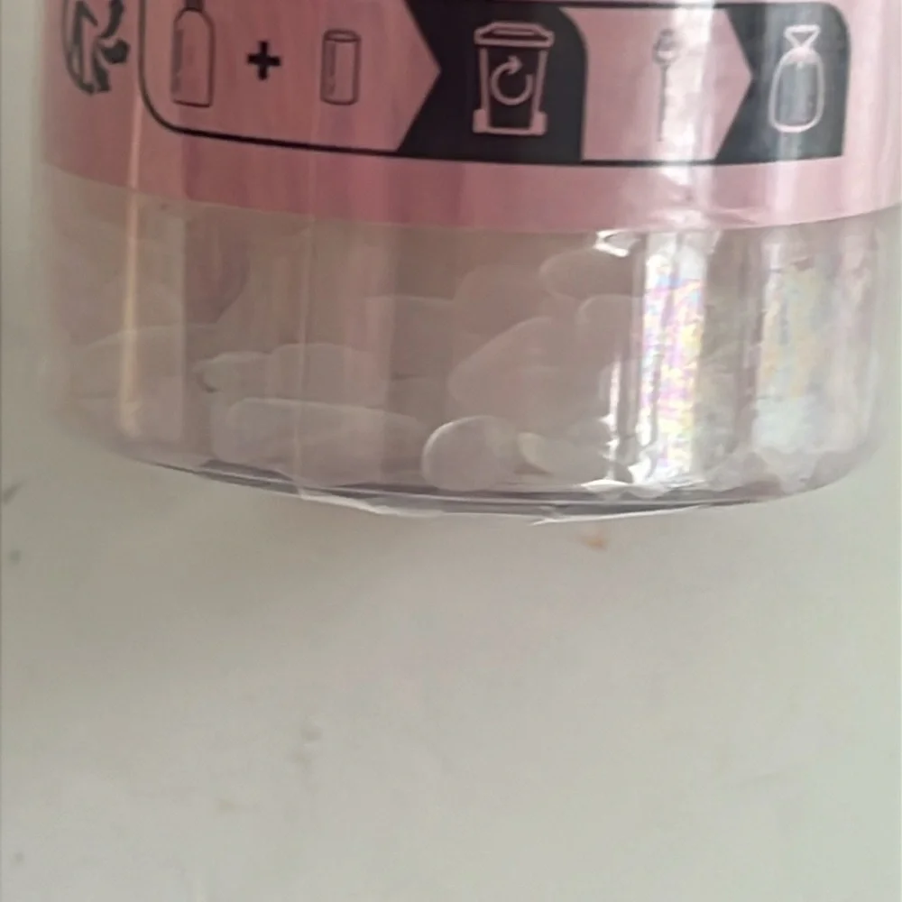 Revolution Rose Quartz Energy‎ Fix Spray 2.87fl.oz